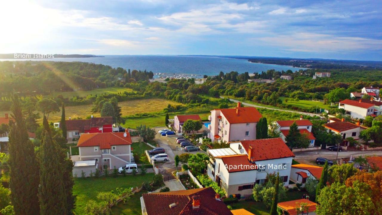 Apartments Dina Pula Exteriör bild